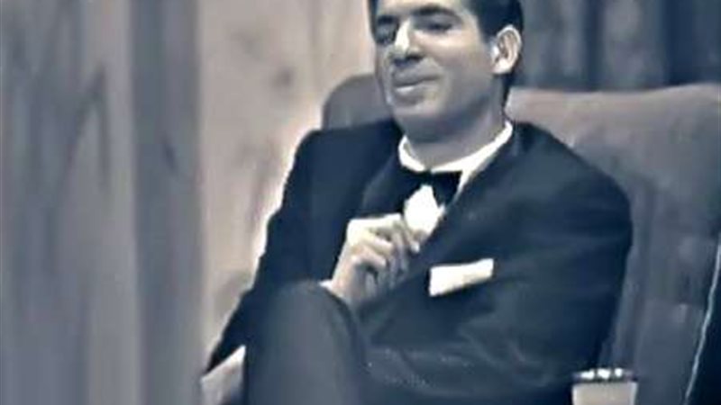 الفنان محمد عوض