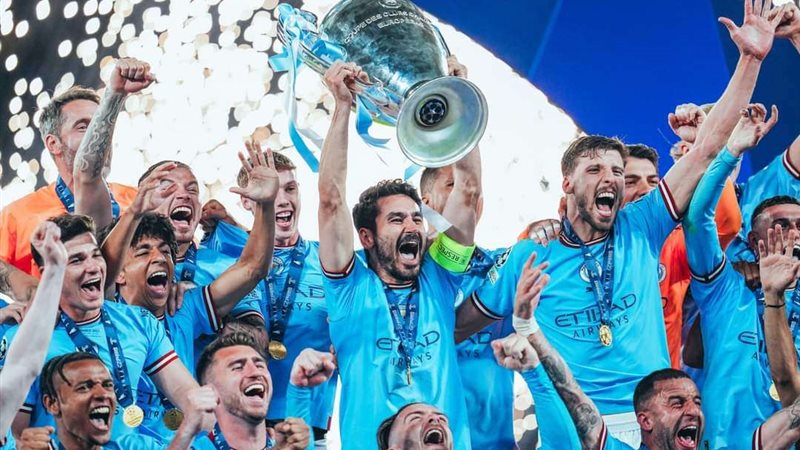 مانشستر سيتي بطل