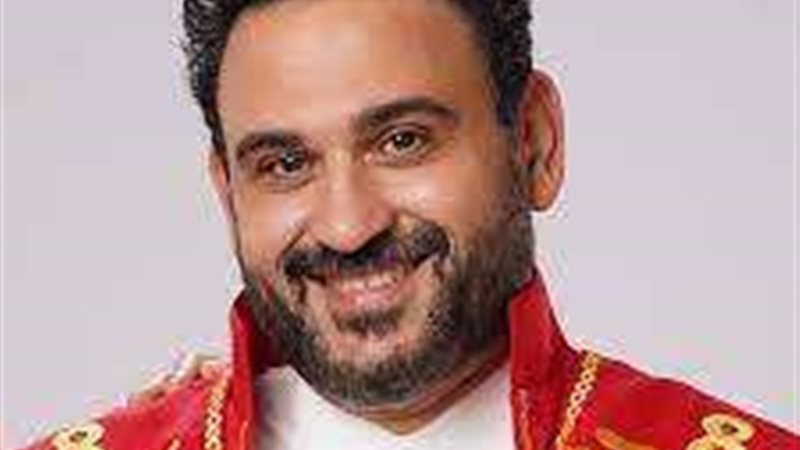 أكرم حسني