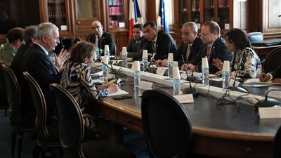 النائب العام يعقد لقاءات ثنائية بأبرز القياداتِ القضائيةِ بالعاصمةِ الفرنسية | صور