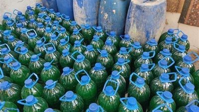 مباحث التموين بالإسماعيلية تضبط كميات كبيرة من المنظفات الصناعية مجهولة المصدر