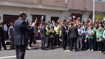 الرئيس السيسي يرحب بالشباب المتطوعين 