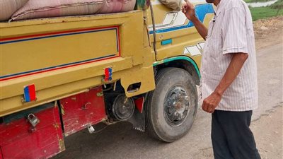 محافظ المنيا يتابع توريد محصول القمح