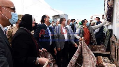 صور.. جولة رئيس الوزراء تبدأ من قرية شما بالمنوفية