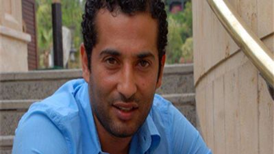 عمرو سعد يظهر بلوك جديد في فيلم الغربان