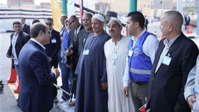 أهالي قرية الأبعادية: الرئيس السيسي شرفنا بزيارته.. والقرية أصبحت نموذجية