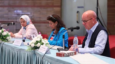 رئيس  الإنجيلية: سعيد بنجاح جولة الحوار العربي الأوروبي الثامن