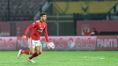 مصدر يكشف أخر تطورات رحيل حمدي فتحي عن الأهلي