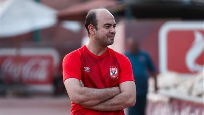 سر بكاء طبيب الأهلي بعد تتويج الفريق بدوري أبطال إفريقيا في المغرب