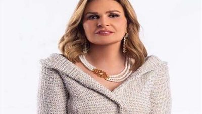 شاهد.. كيف احتفلت يسرا باليوم العالمي للمرأة؟