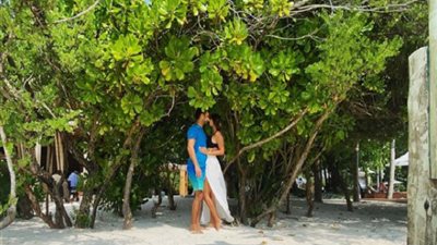 الصور الأولى من شهر عسل دينا داش.. شاهد