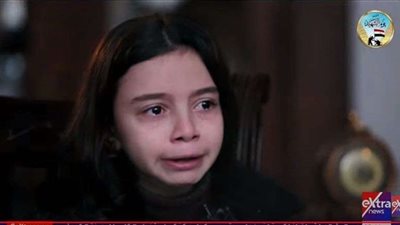 سقوط دموع أبناء الشهداء بالندوة التثقيفية للقوات المسلحة .. شاهد