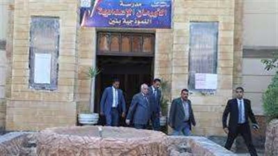 محافظ الجيزة يتفقد سير امتحانات الثانوية العامة بعدد من المدارس