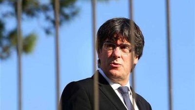 البرلمان الأوروبى يرفع الحصانة عن الانفصالى الكتالونى بوتشيمون