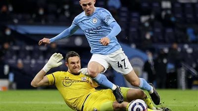 غوارديولا يصوب سهامه نحو حكم الفيديو بسبب حرمانه من ركلة جزاء خلال مباراة ساوثهامبتون