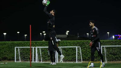 ثلاثي الأهلي يعود إلى التدريبات الجماعية