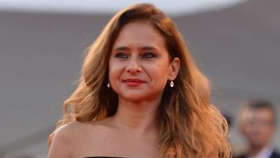 بعد 24 عام .. تعاون جديد بين صلاح عبد الله ونيللي كريم