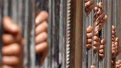 تجديد حبس 3 متهمين بتجارة الهيروين في القاهرة