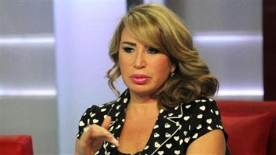 أخرجت أفلاماً جنسية وتشجع الدعارة.. ما لا تعرفة عن إيناس الدغيدي