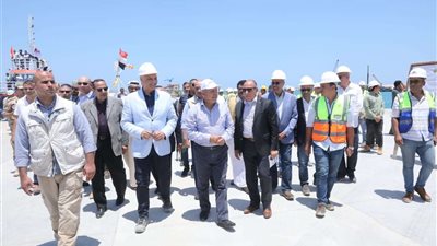 كامل الوزير: الممر اللوجيستي العريش طابا سيمتد باتجاه الشرق إلى الاردن والعراق