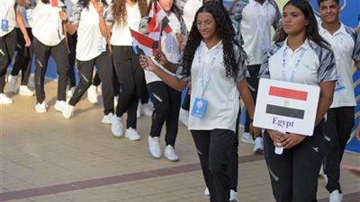 افتتاح مبهر لبطولة العالم للناشئين للسباحة بالزعانف في القاهرة