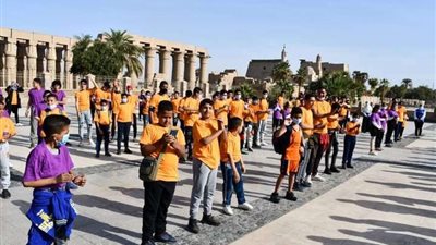 وزير الرياضة يطلق إشارة بدء ماراثون رياضي بالأقصر