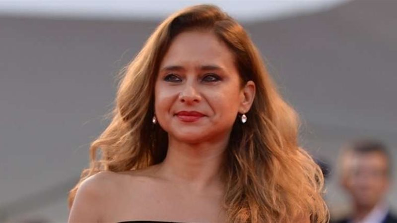 الفنانة نيللي كريم