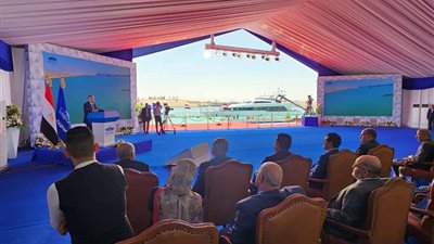 أسامة ربيع: هناك 7 مشروعات تعمل عليهم القناة لتطوير المجرى الملاحي