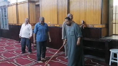 قبل العيد.. أوقاف الشرقية تشن حملة نظافة مُكبرة بجميع إداراتها الفرعية