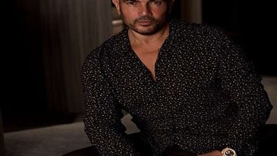 شاهد.. تركي آل الشيخ يمازح عمرو أديب بشأن حسد الهضبة