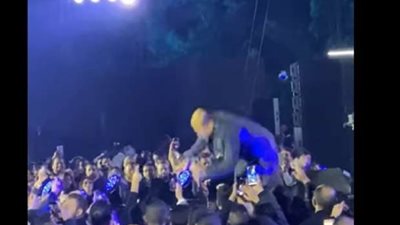 بعد واقعة المسرح.. عمرو دياب يتربع على عرش تويتر