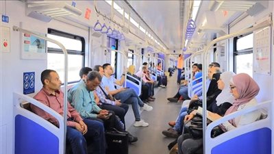 النقل تكشف حقيقة الأنباء المغرضة حول عدم جدوى القطار الخفيف