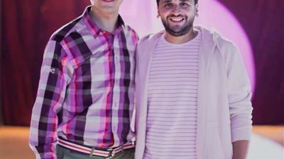 محمد أنور يهنئ مصطفى خاطر على فيلم 