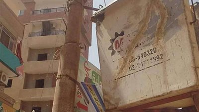 حملة لرفع الإعلانات غير المرخصة والعشوائية من شوارع سمالوط