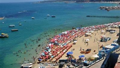 الأوقات الذهبية للاستمتاع بالطقس المعتدل على شواطي عروس البحر