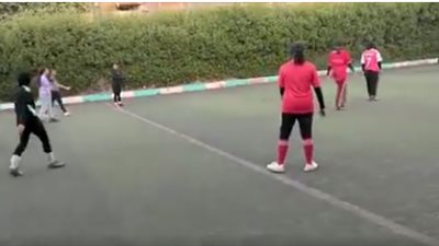 الشباب والرياضه بالشرقيه: المشروع يستهدف تعليم الفتيات مهارات كرة القدم