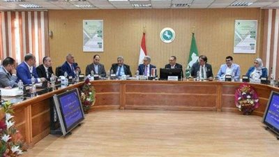 محافظ الشرقية يعقد اجتماعاً مع رئيس وأعضاء لجنة الإدارة المحلية بمجلس النواب