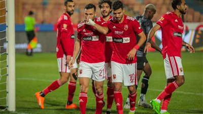 الأهلي يتقدم على حرس الحدود بهدف نظيف في الشوط الأول