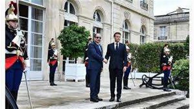 الرئيس السيسي يشكر ماكرون على تنظيم القمة الدولية لميثاق التمويل العالمي