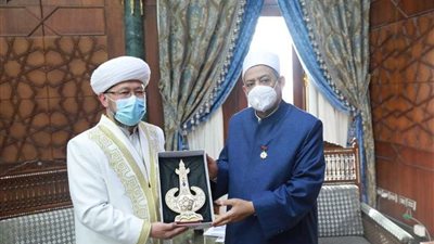 الإمام الأكبر: الأزهر لن يتأخر في دعم قضايا الأمة
