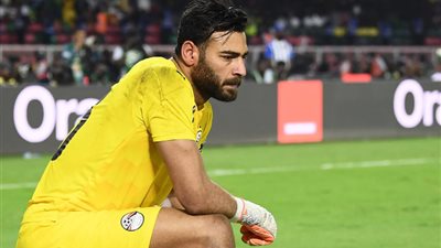 أشرف نصار: أبو جبل له دورا كبيرا للغاية في تأهل البنك الأهلي إلى ربع النهائي