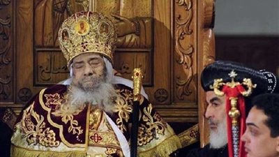 بالفيديو.. التقرير الطبي لحالة البابا شنودة  قبل وفاته بلحظات