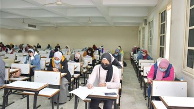 جامعة القاهرة تختتم الأسبوع الثالث من امتحانات الفصل الدراسي الأول