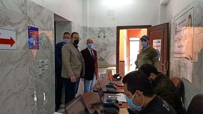 وكيل صحة الشرقية يتفقد سير العمل بمكتب صحة ثان الزقازيق