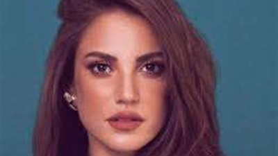 بالأسود.. درة تتألق في أحدث ظهور لها على انستجرام