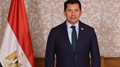 وزير الرياضة يؤازر منتخب مصر الأوليمبي قبل مباراته اليوم مع النيجر