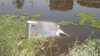 سقوط سيارة في ترعة المريوطية بالبدرشين