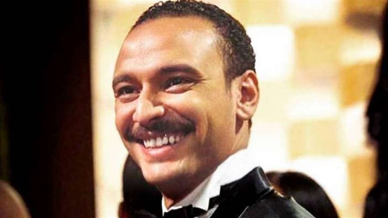 الفنان أحمد صالح