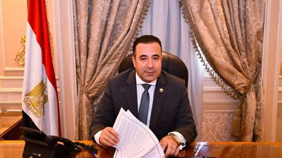 «اتصالات النواب» تهنئ السيسي والأمة الإسلامية بعيد الأضحى