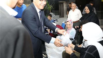 رئيس جامعة الزقازيق يهنيء القيادة السياسية والشعب المصري بعيد الأضحى المبارك